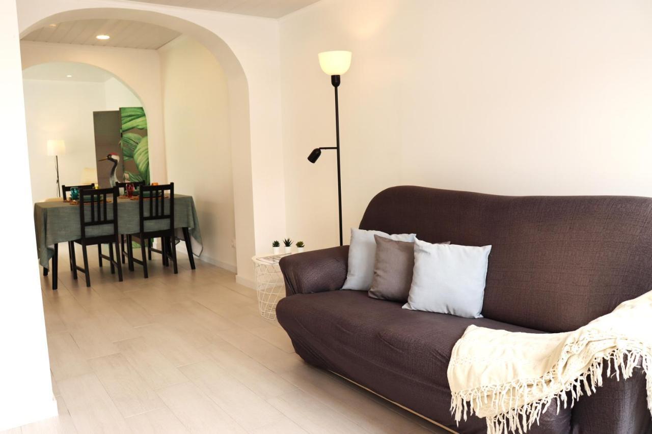 Casa Do Bairro Holiday home *